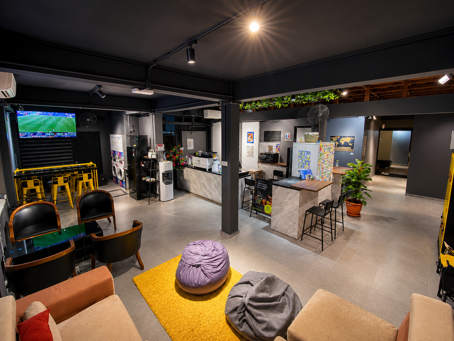 travelogue-guesthouse-common-area
