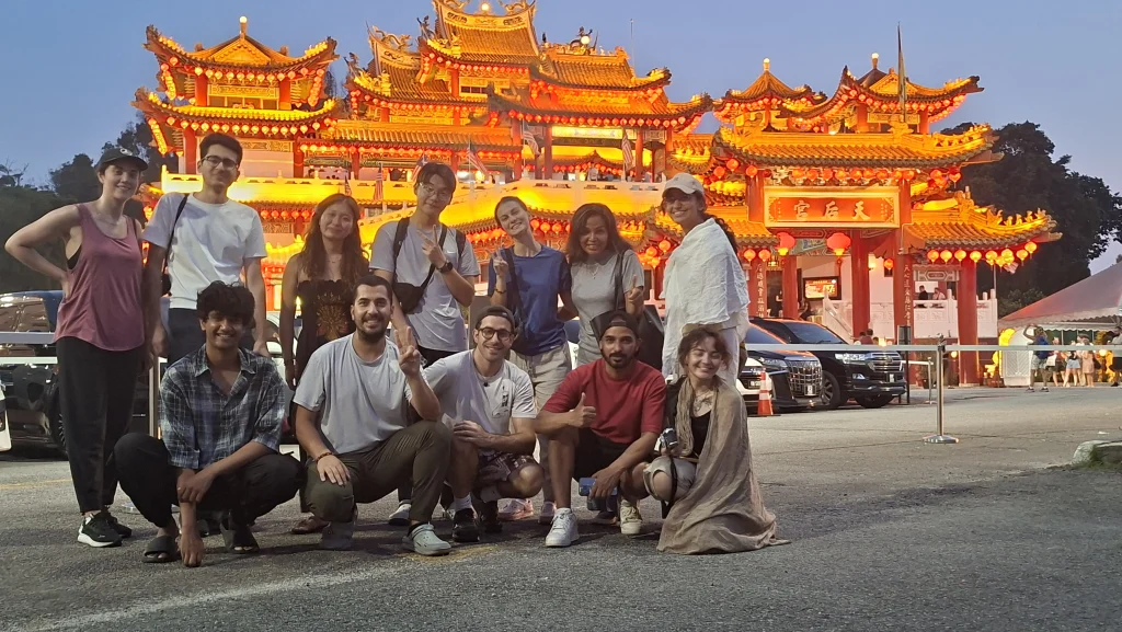 Travelogue Guesthouse guests at Thean Hou Temple, Kuala Lumpur, at dusk